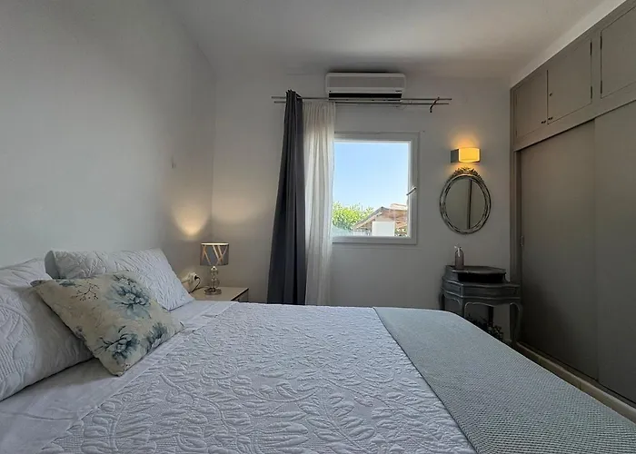 Sol De Poniente Cala En Porter (Menorca)